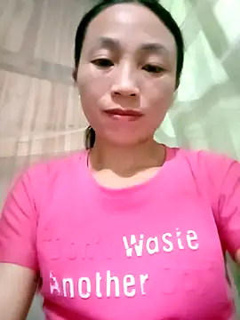 lucybaby00 online show from October 13, 2:17 pm