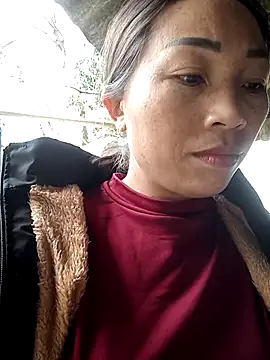 lucybaby00 online show from February 14, 8:11 am