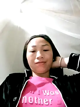 lucybaby00 online show from March 16, 8:13 pm