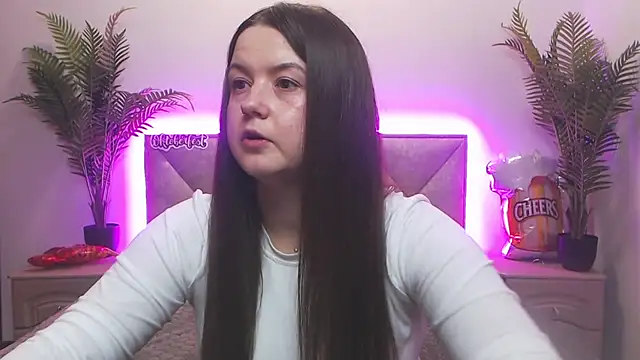 Snapshot of MavkaCute chatting on October 4, 6:06 pm MavkaCute online show from October 4, 6:06 pm