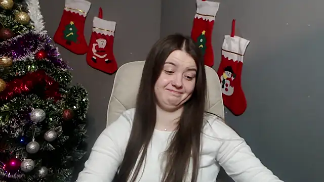 MavkaCute online show from January 6, 7:28 pm