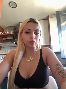 NoeliaGarcia17 online show from October 1, 2:12 pm