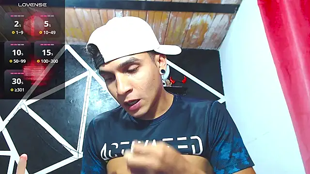 Angel latinboy online show from September 24, 9:18 pm