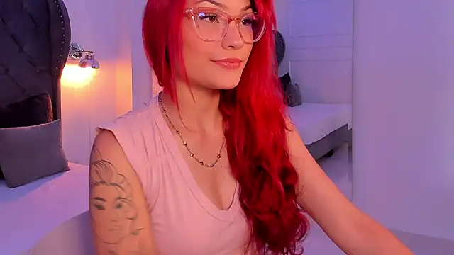 mae lyra online show from July 27, 4:58 pm