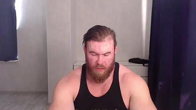 Snapshot of ThorHemsworthRU chatting on April 29, 7:01 am ThorHemsworthRU online show from April 29, 7:01 am