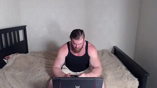 Snapshot of ThorHemsworthRU chatting on June 4, 10:43 am ThorHemsworthRU online show from June 4, 10:43 am