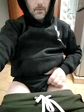 Snapshot of Peolin chatting on November 29, 12:57 am Peolin online show from November 29, 12:57 am