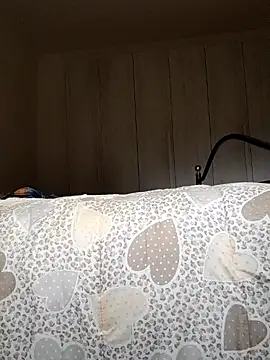 Snapshot of Peolin chatting on December 17, 12:00 pm Peolin online show from December 17, 12:00 pm