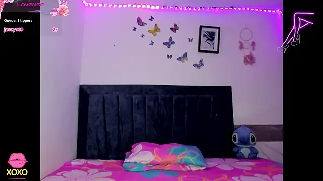 emmie bunny online show from July 26, 7:43 pm