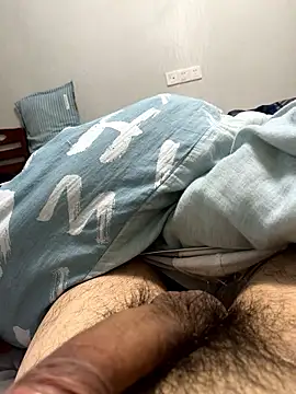 Snapshot of Hl1979 chatting on January 16, 11:09 pm Hl1979 online show from January 16, 11:09 pm