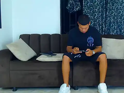 Snapshot of jefferson_exotic21 chatting on November 26, 4:57 am jefferson exotic21 online show from November 26, 4:57 am