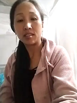 cute love00 online show from October 23, 1:10 pm