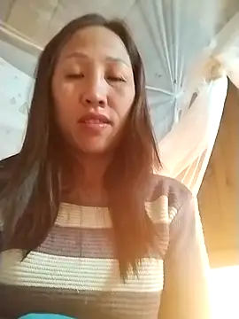 cute love00 online show from November 29, 9:29 pm