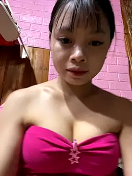 LunaBerry18 online show from September 19, 12:50 pm