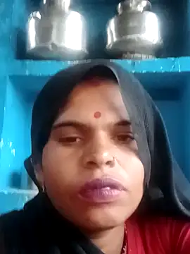 Snapshot of Soniya_pandit chatting on September 10, 12:43 am Soniya pandit online show from September 10, 12:43 am