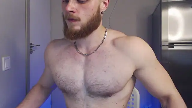 Snapshot of VictorTransMan chatting on December 1, 4:23 pm VictorTransMan online show from December 1, 4:23 pm