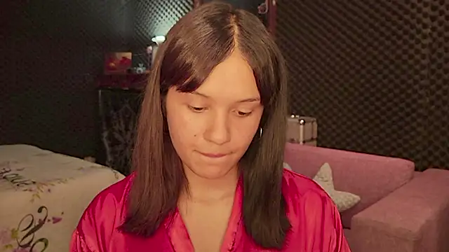 gigifontaine   online show from October 3, 11:57 pm