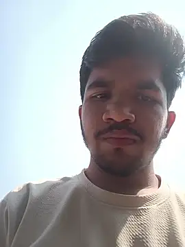 Snapshot of sexofbro chatting on February 19, 5:36 am sexofbro online show from February 19, 5:36 am