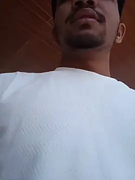 Snapshot of sexofbro chatting on March 7, 5:48 am sexofbro online show from March 7, 5:48 am