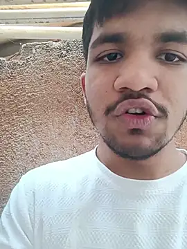 Snapshot of sexofbro chatting on March 8, 6:28 am sexofbro online show from March 8, 6:28 am