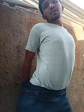 Snapshot of sexofbro chatting on March 13, 8:54 am sexofbro online show from March 13, 8:54 am