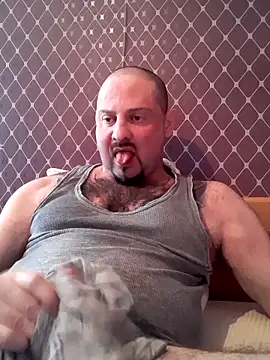 Snapshot of _NEREZA_ chatting on April 28, 2:55 pm NEREZA online show from April 28, 2:55 pm