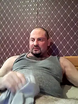 Snapshot of _NEREZA_ chatting on May 2, 8:14 pm NEREZA online show from May 2, 8:14 pm