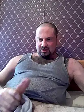 Snapshot of _NEREZA_ chatting on May 4, 3:30 pm NEREZA online show from May 4, 3:30 pm