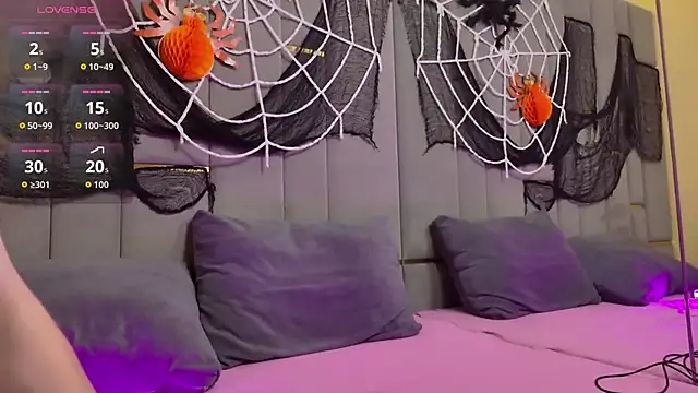 TheodoreMcLovin online show from October 14, 3:46 pm