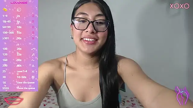 Allison 19   online show from October 11, 10:03 am