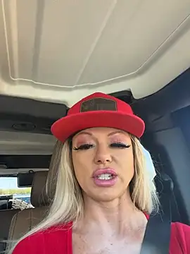chanelstjames online show from June 30, 7:37 pm