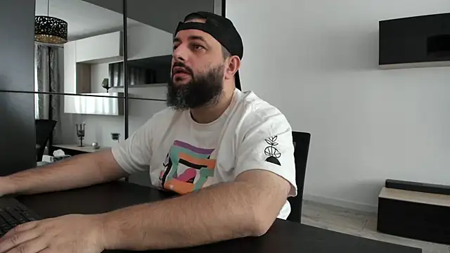 DravenPeak online show from December 5, 10:02 am