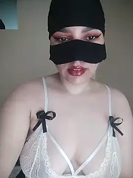 Snapshot of Diva_watine chatting on September 22, 12:07 pm Diva watine online show from September 22, 12:07 pm