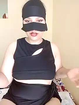 Snapshot of Diva_watine chatting on October 13, 1:00 pm Diva watine online show from October 13, 1:00 pm