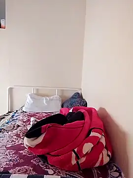 Snapshot of Diva_watine chatting on October 21, 4:51 pm Diva watine online show from October 21, 4:51 pm