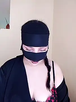 Snapshot of Diva_watine chatting on November 1, 12:51 pm Diva watine online show from November 1, 12:51 pm