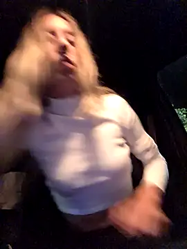 PetiteSecrets online show from October 9, 8:07 pm