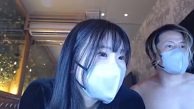 BROsister online show from November 12, 11:10 am