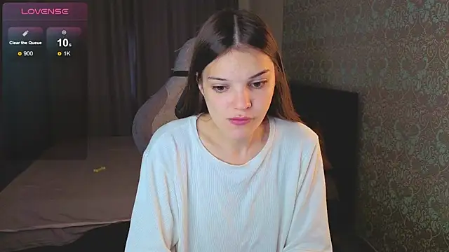 magic shy  online show from September 18, 1:18 am