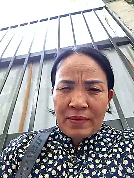   Mihmih   online show from September 23, 9:34 am