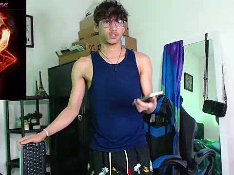 Gael Jones online show from September 17, 4:03 am