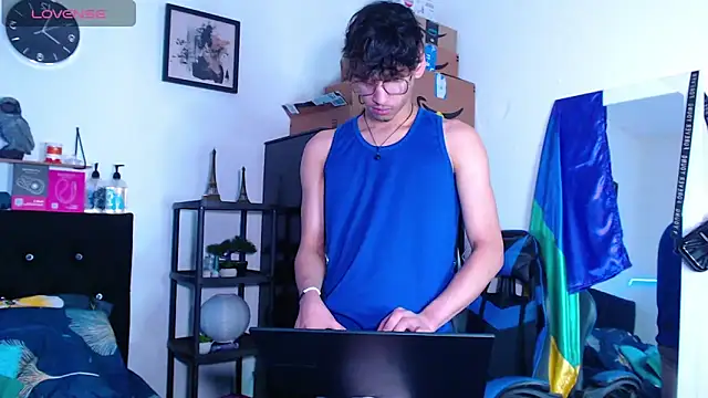 Gael Jones online show from October 7, 1:52 pm