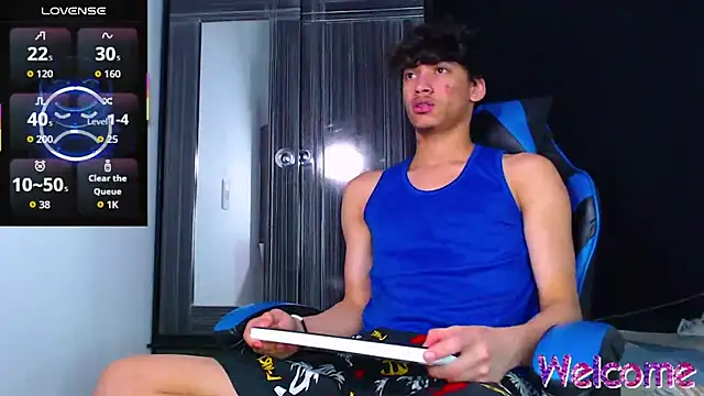 Gael Jones online show from December 23, 5:05 am