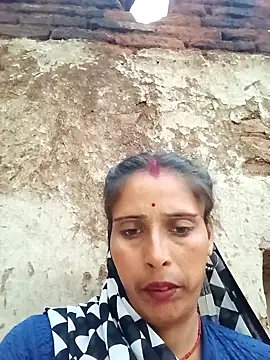 Snapshot of Arti13A chatting on May 7, 1:27 pm Arti13A online show from May 7, 1:27 pm