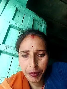 Snapshot of Arti13A chatting on June 10, 2:01 am Arti13A online show from June 10, 2:01 am