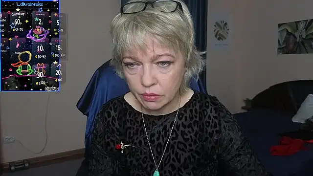 Snapshot of Rosette_Pricky chatting on October 5, 6:06 pm Rosette Pricky online show from October 5, 6:06 pm