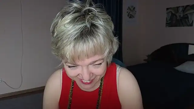 Snapshot of Rosette_Pricky chatting on November 2, 2:19 pm Rosette Pricky online show from November 2, 2:19 pm