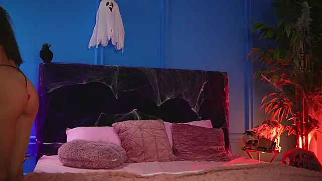 alexxisrae online show from October 30, 6:37 am