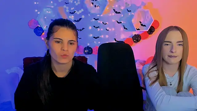 Snapshot of lizzie_boom chatting on October 27, 10:36 pm lizzie boom online show from October 27, 10:36 pm