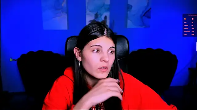 Snapshot of lizzie_boom chatting on November 19, 8:20 pm lizzie boom online show from November 19, 8:20 pm